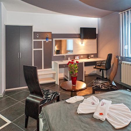 Garni Hotel Lama Kragujevac Extérieur photo
