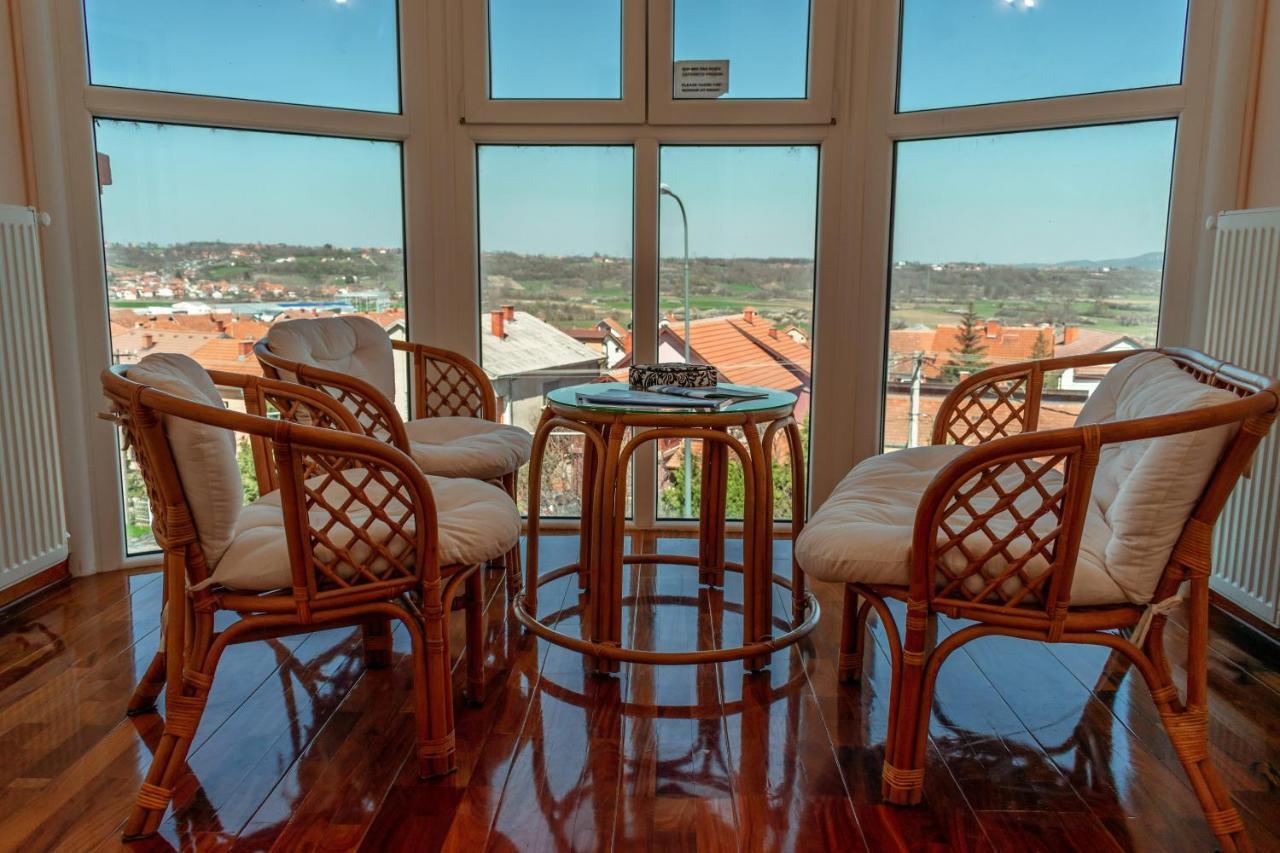 Garni Hotel Lama Kragujevac Extérieur photo