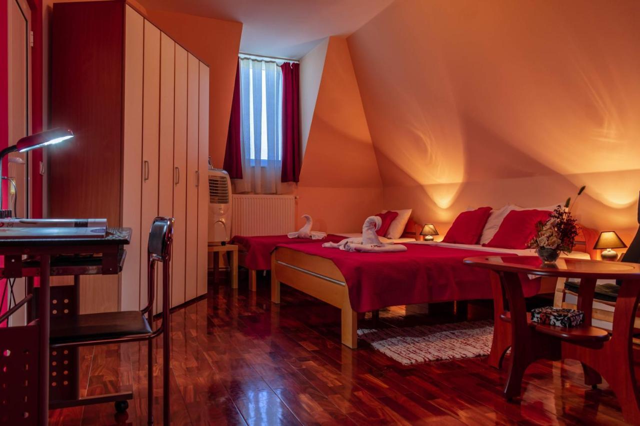 Garni Hotel Lama Kragujevac Extérieur photo